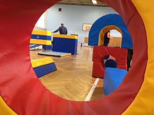 Gymnastika v tělocvičně